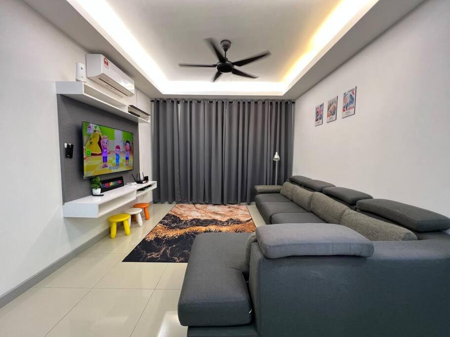 Dhia Raisha Homestay Kuala Terengganu Exterior photo